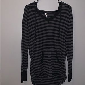 Black and Grey Stripped light Sweatshirt.